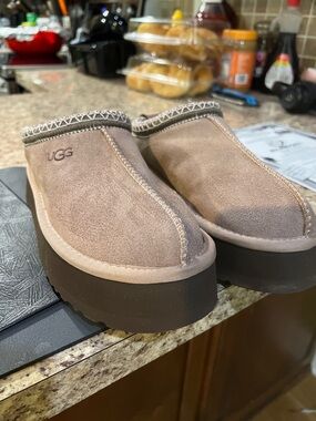 UGG Women's Slip-On Suede Clogs in Light Taupe